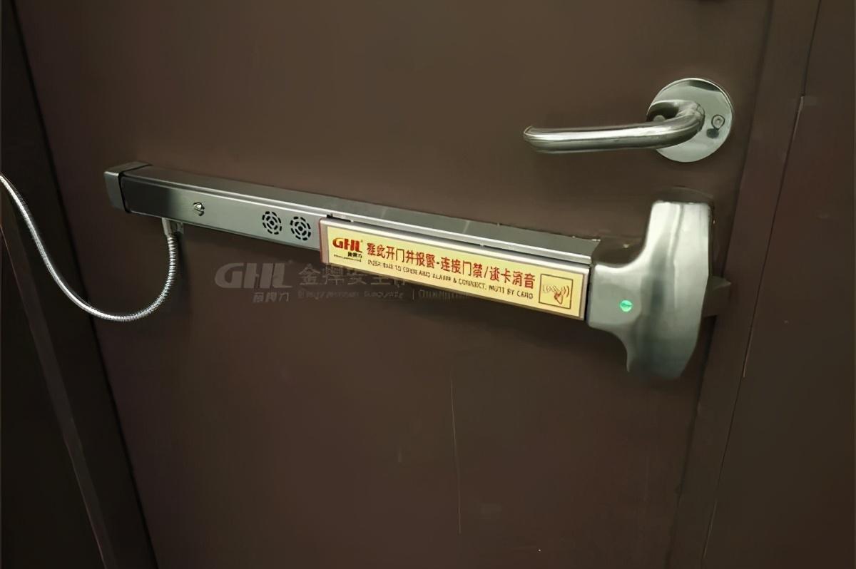 電動(dòng)推桿鎖支持語音報(bào)警聯(lián)動(dòng)反饋功能
